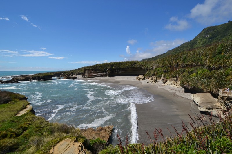 BF7F0F12-5B81-4E0D-B37D-8FFE6B8D217A