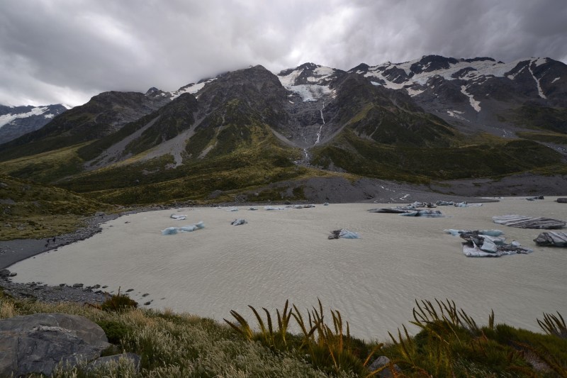 f8a64902-d712-4e4d-8daa-8946605514d7